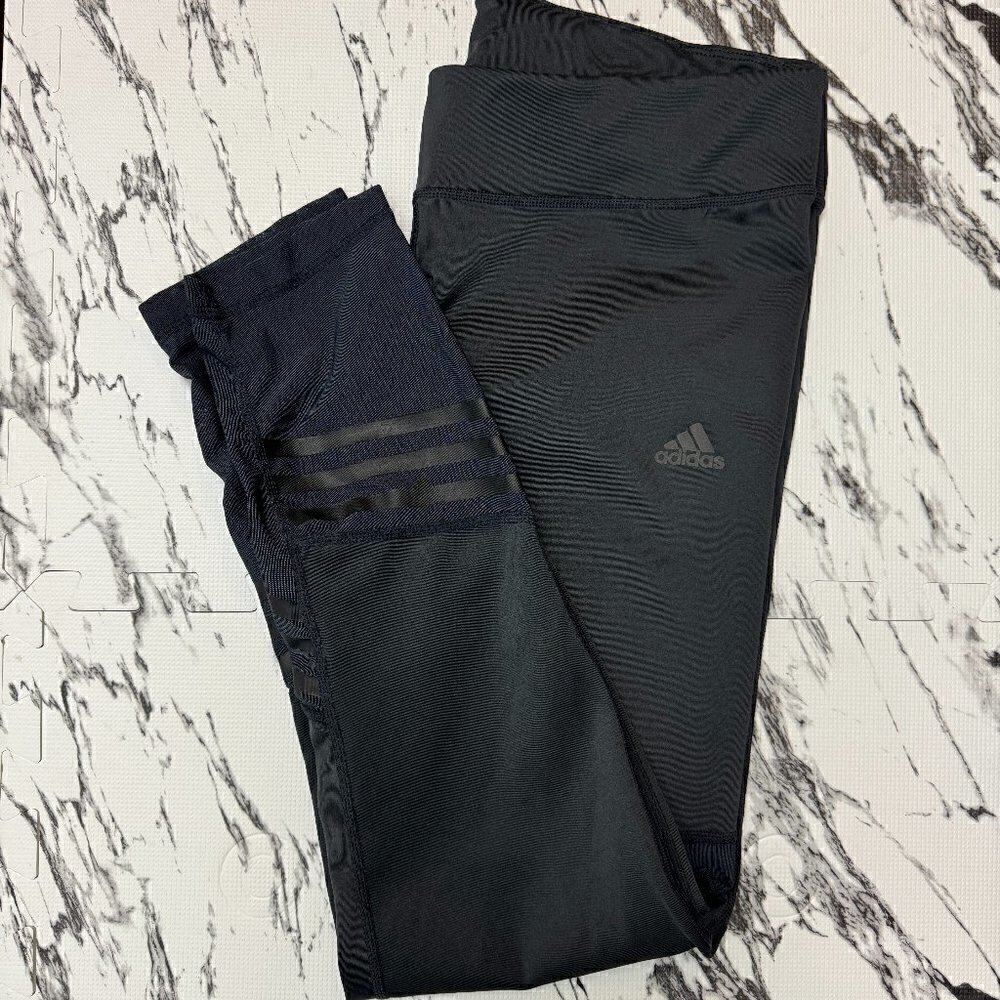 EUC - Adidas (standard 19) Dark Grey Leggings with Mesh - Size L